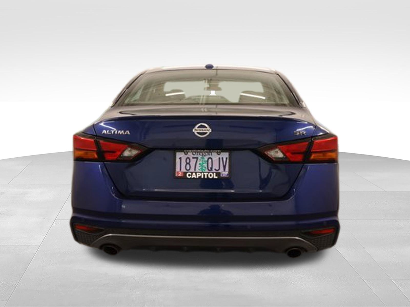 Used 2022 Nissan Altima 2.5 SR FWD image 3