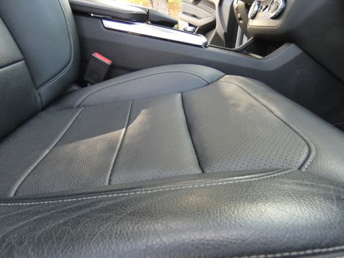 Used 2015 Mercedes-Benz ML 350 4MATIC image 33