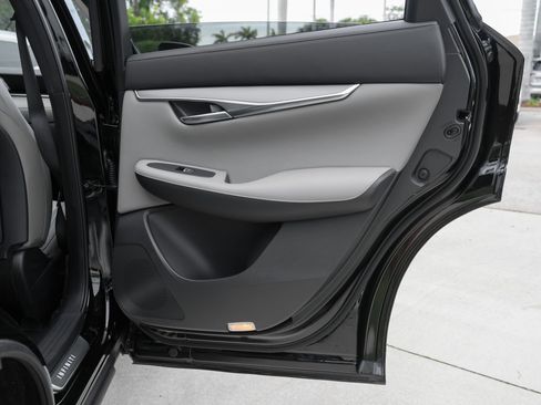 Certified 2023 INFINITI QX50 Luxe AWD/4WD image 34