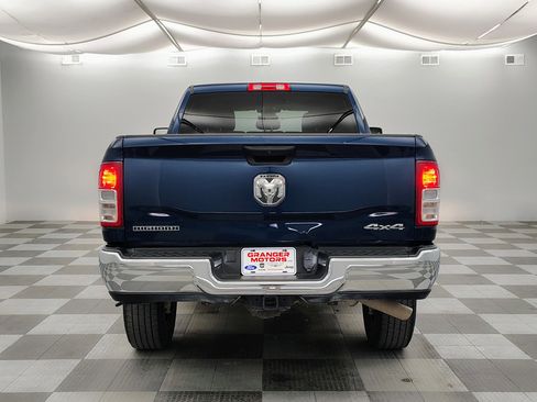 Used 2024 RAM 2500 Big Horn w/ Bed Utility Group AWD/4WD image 9