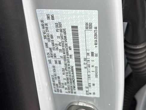 Used 2025 Ford Escape ST-Line w/ Equipment Group 301A image 24