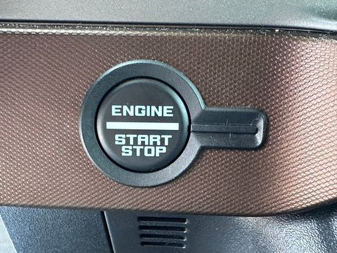 Used 2022 Ford Bronco Outer Banks image 27