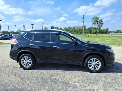 Used 2016 Nissan Rogue SV FWD image 3