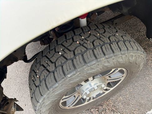 Used 2013 Ford F250 Platinum AWD/4WD image 9
