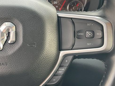 Used 2022 RAM 1500 Big Horn AWD/4WD image 18