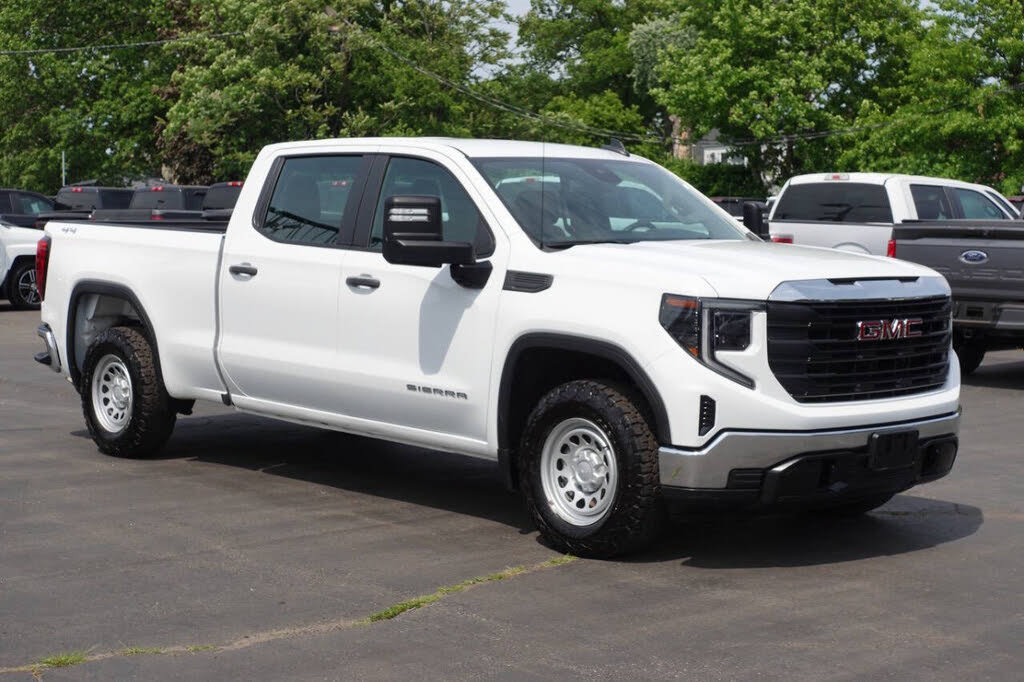 Used 2024 GMC Sierra 1500 Pro w/ Fleet Convenience Package AWD/4WD image 4