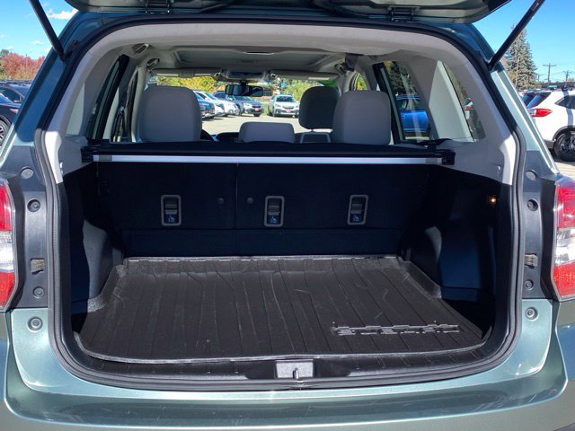 Used 2016 Subaru Forester 2.5i Premium w/ All-Weather Package AWD/4WD image 23