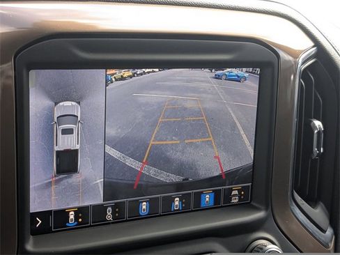 Certified 2021 Chevrolet Silverado 1500 High Country w/ Technology Package image 19