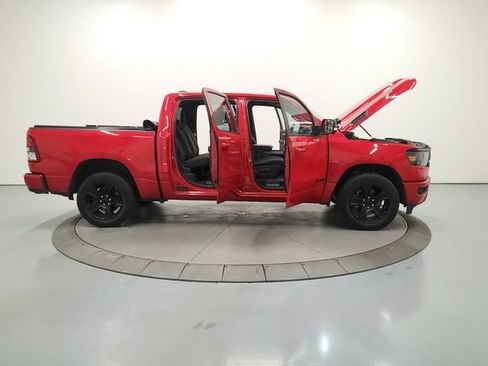 Used 2021 RAM 1500 Big Horn AWD/4WD image 17