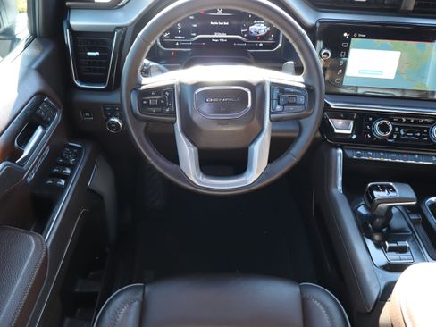 Used 2025 GMC Sierra 1500 Denali w/ Denali Reserve Package image 18