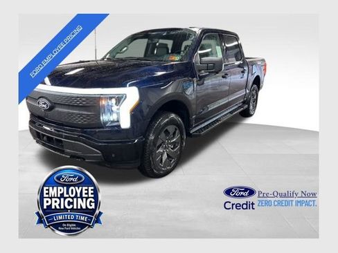 New 2025 Ford F150 Lightning Flash AWD/4WD image 1