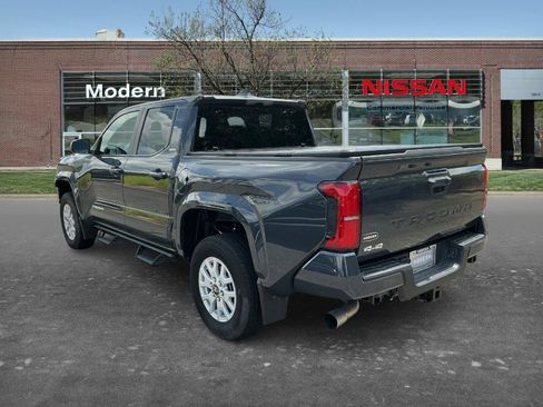 Used 2024 Toyota Tacoma SR5 AWD/4WD image 2