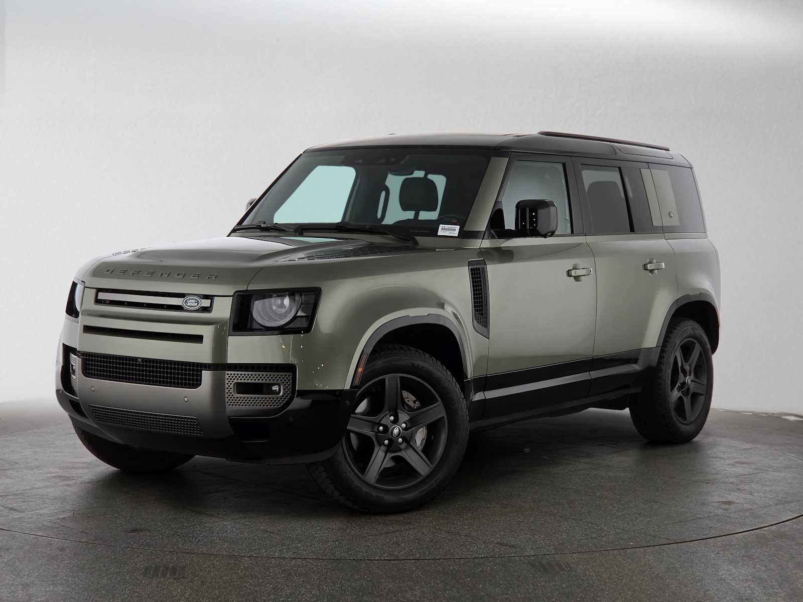 Used 2024 Land Rover Defender 110 X-Dynamic SE AWD/4WD image 1
