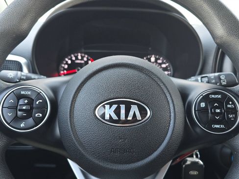 Used 2021 Kia Soul LX FWD image 22