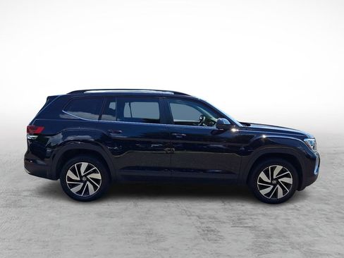 Used 2025 Volkswagen Atlas SE AWD/4WD image 6