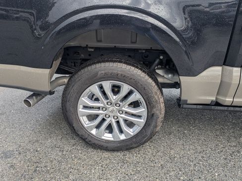 Used 2025 Ford F150 King Ranch AWD/4WD image 11