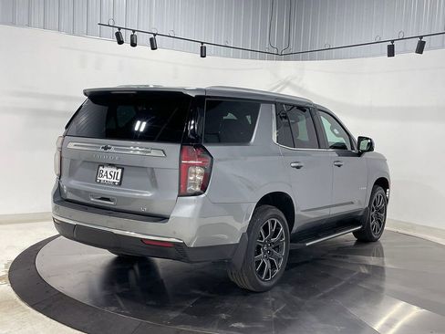 Used 2023 Chevrolet Tahoe LT w/ Luxury Package AWD/4WD image 11