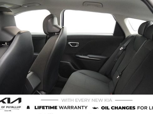 New 2026 Kia K4 FWD image 12