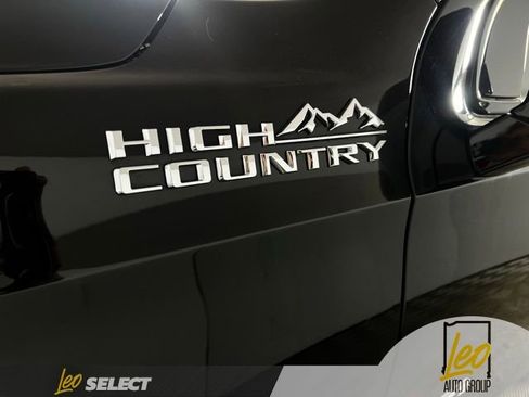 Used 2021 Chevrolet Tahoe High Country w/ Premium Package image 7