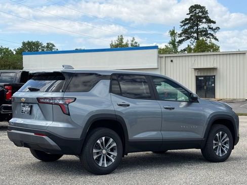 New 2026 Chevrolet Equinox LT w/ Safety and Technology Package image 6