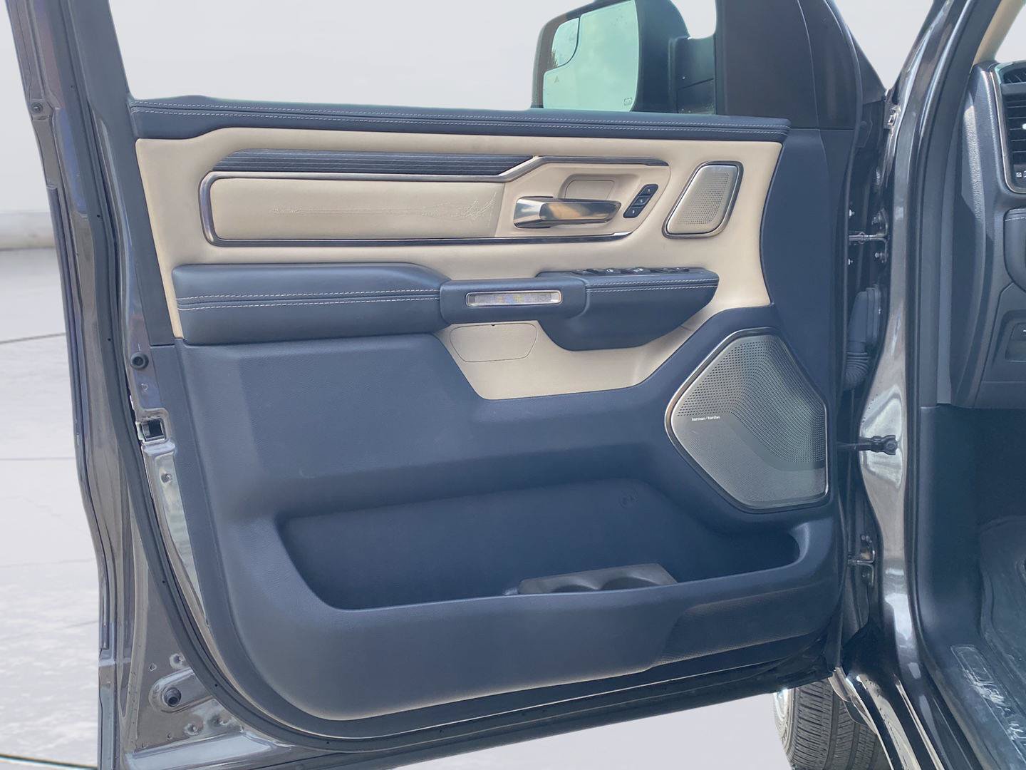 Used 2020 RAM 1500 Limited AWD/4WD image 13