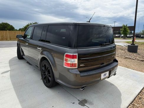 Used 2016 Ford Flex SEL w/ Equipment Group 202A FWD image 7