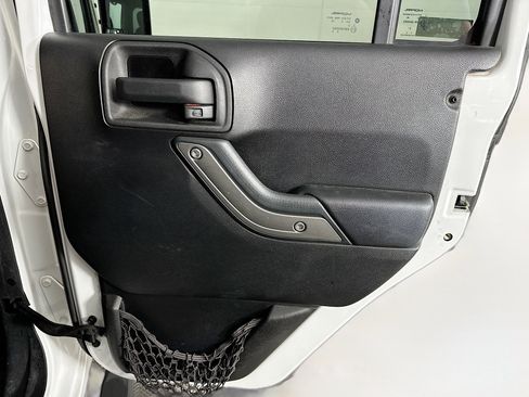 Used 2014 Jeep Wrangler Unlimited Sport w/ Quick Order Package 23S image 27