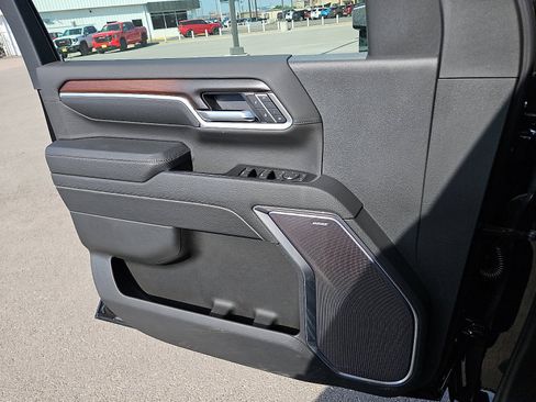 New 2026 GMC Sierra 3500 Denali w/ Denali Reserve Package image 13