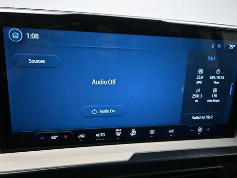 Used 2025 Ford Bronco Sport Heritage AWD/4WD image 9