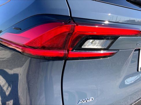 Used 2024 Toyota Grand Highlander AWD image 28