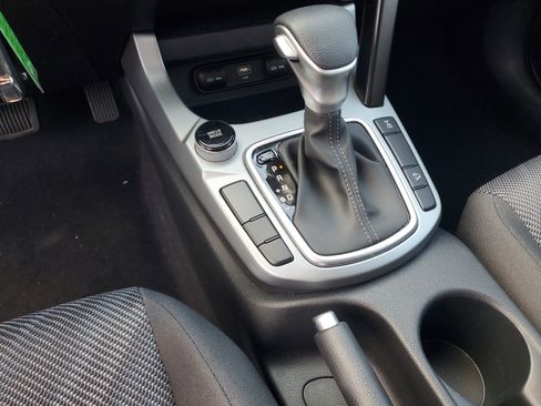 Certified 2026 Kia Seltos LX AWD/4WD image 22
