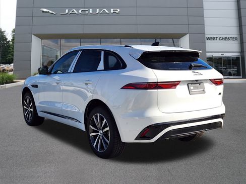 New 2026 Jaguar F-PACE R-Dynamic S image 3