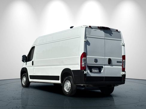 Used 2026 RAM ProMaster 2500 w/ Convenience Group FWD image 6