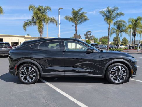 Used 2024 Ford Mustang Mach-E Select w/ Comfort Package Lite AWD/4WD image 11