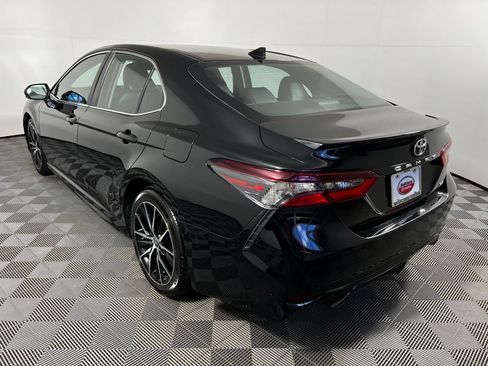 Certified 2024 Toyota Camry SE FWD image 6