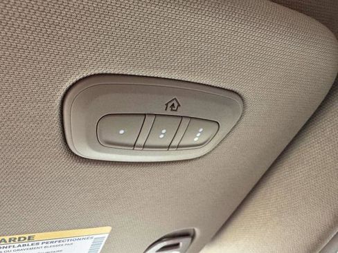 Used 2021 RAM 1500 Laramie image 14