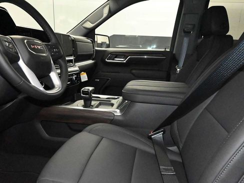 New 2026 GMC Sierra 1500 SLT w/ SLT Premium Plus Package AWD/4WD image 13