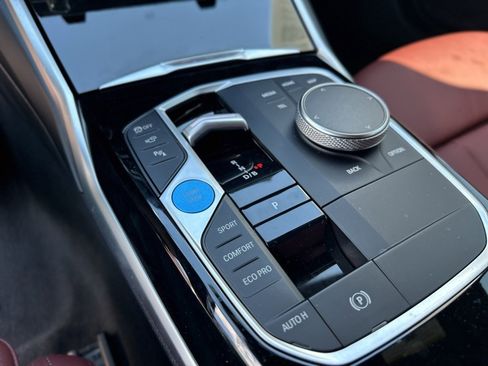 Certified 2024 BMW i4 xDrive40i w/ Premium Package image 38