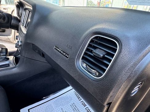 Used 2023 Dodge Charger SXT image 19