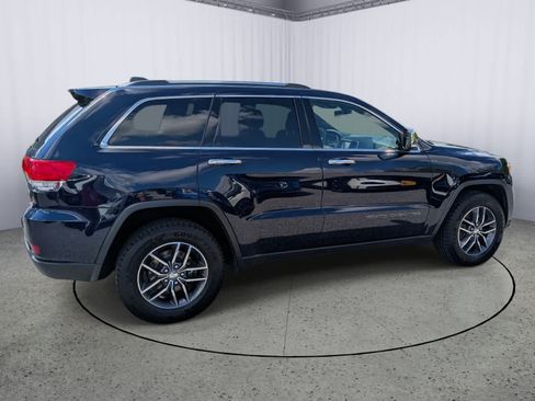 Used 2017 Jeep Grand Cherokee Limited AWD/4WD image 2