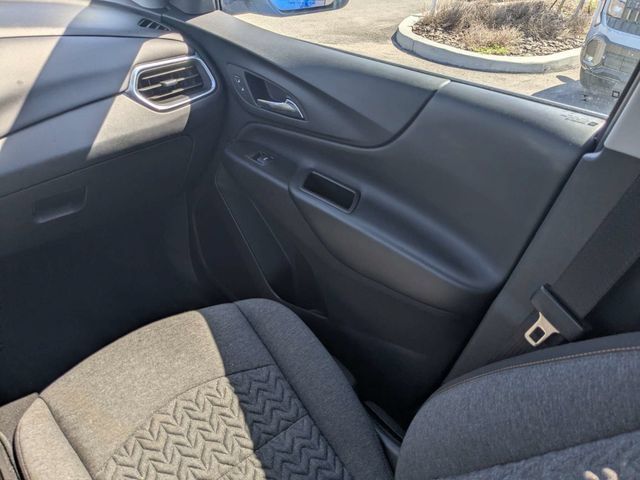 Used 2024 Chevrolet Equinox LT AWD/4WD image 17