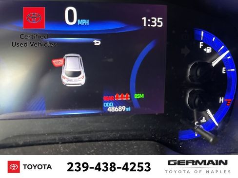 Used 2021 Toyota Corolla XSE image 19