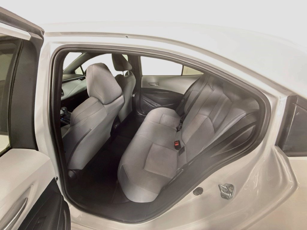 Used 2026 Toyota Corolla SE FWD image 24