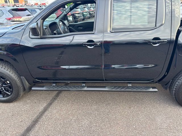 Certified 2023 Nissan Frontier SV w/ Midnight Edition Package AWD/4WD image 25