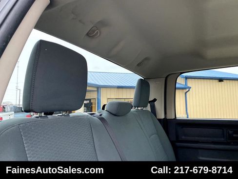 Used 2014 RAM 2500 Tradesman w/ Chrome Appearance Group image 5