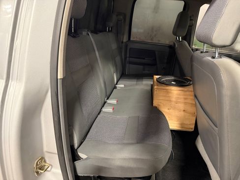 Used 2006 Dodge Ram 2500 Truck SLT w/ Quad Cab Big Horn Value Group image 22