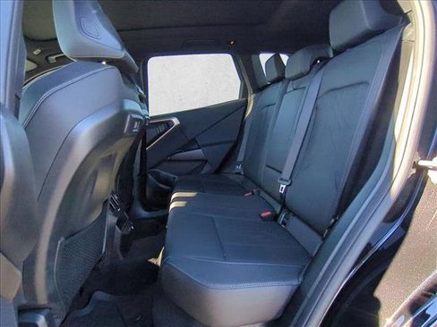 Used 2025 BMW X3 xDrive30i w/ Convenience Package image 19