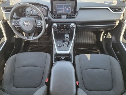 Used 2020 Toyota RAV4 LE w/ All Weather Liner Package AWD/4WD image 24