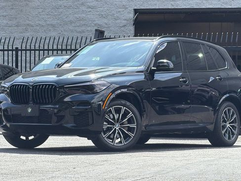 Used 2023 BMW X5 xDrive40i w/ M Sport Package AWD/4WD image 23