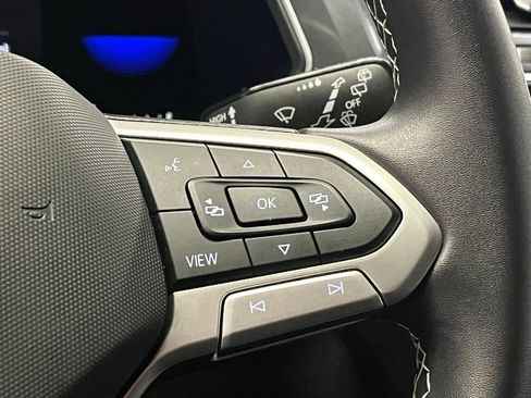 Certified 2022 Volkswagen Tiguan SE w/ Panoramic Sunroof Package image 27